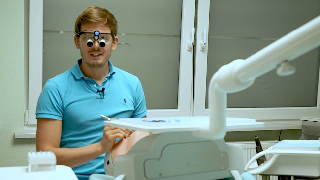 Präparation Zahn 24 vestibulär verblendete Krone