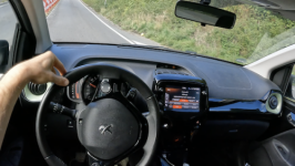 Lenkradhaltung, Kurventechnik, Extremsituation & Landstraßen