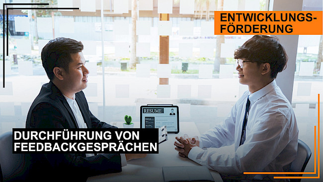 Regelmäßige Durchführung von Feedbackgesprächen