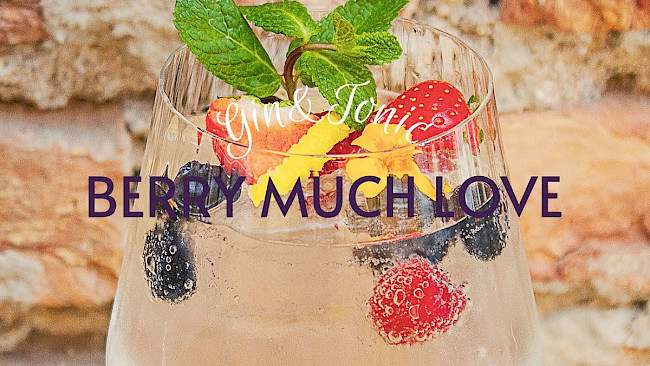 Gin & Tonic "BERRY MUCH LOVE"