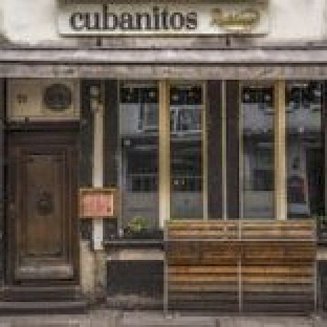 Negativ-Szene Kneipe