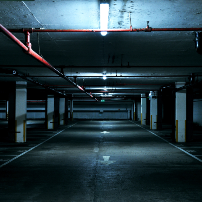 Negativ-Szene Parkhaus