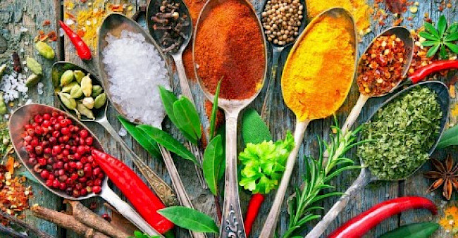 Nachwürzen und abschmecken