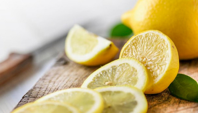 Der saure Geschmack des Holz-Elementes