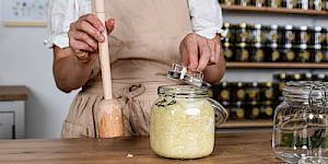 Sauerkraut Schritt für Schritt dein erstes Ferment
