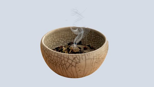 Wie räucherst du richtig mit der Räucherkohle?