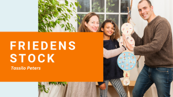 Friedensstock - Schule