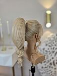 Minimalistic Ponytail