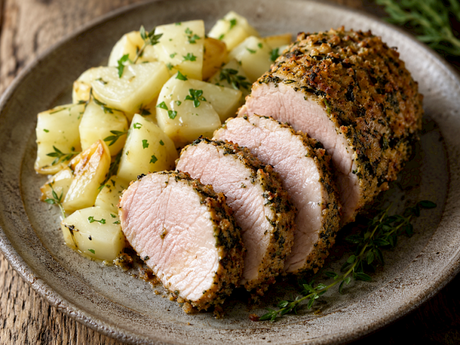 37. Schweinefilet mit Kräuterkruste & Kohlrabigemüse
