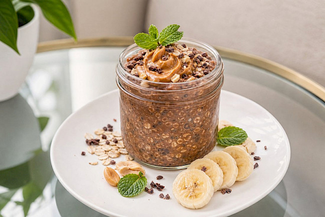 Schoko-Erdnuss-Protein-Overnight-Oats