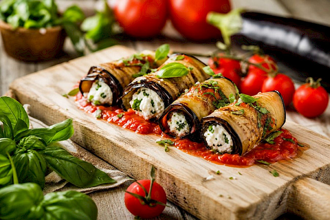 Melanzane Involtini mit Ricotta