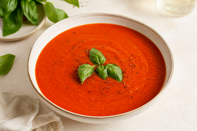 Vegan · Tomaten-Basilikum-Suppe