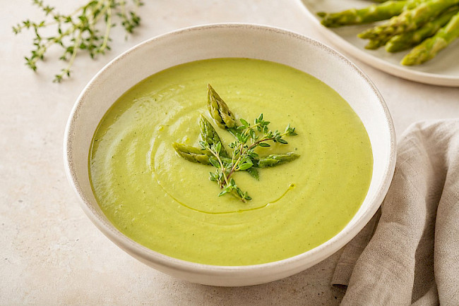 Vegetarisch · Spargelcremesuppe