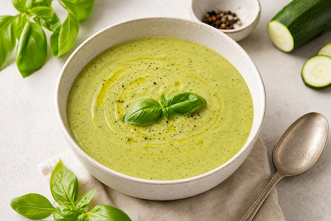Low-Carb · Zucchinicremesuppe