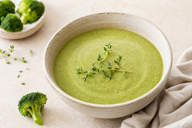 Low-Carb · Brokkolicremesuppe