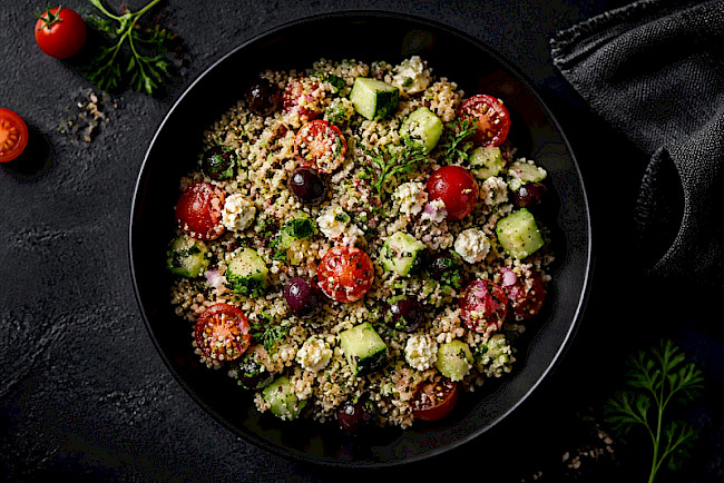Quinoa-Salat mediterran