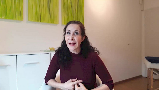 28. Tag Egal was andere Denken_ Geschichte Familie mit Esel