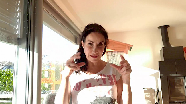 92. Tag Stressabbau_Übung Zehen wackeln