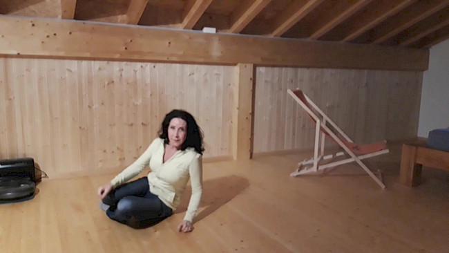 114. Tag Gewichtsregulation_Yogaübung Schulterstand