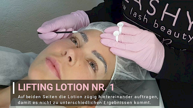 Lektion 3 - Brow Hair Lifting Prozess