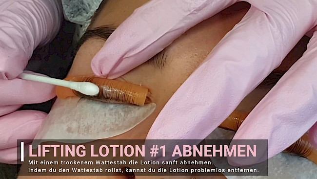 Lektion 4 - Auftragen der Lash Lifting Lotions