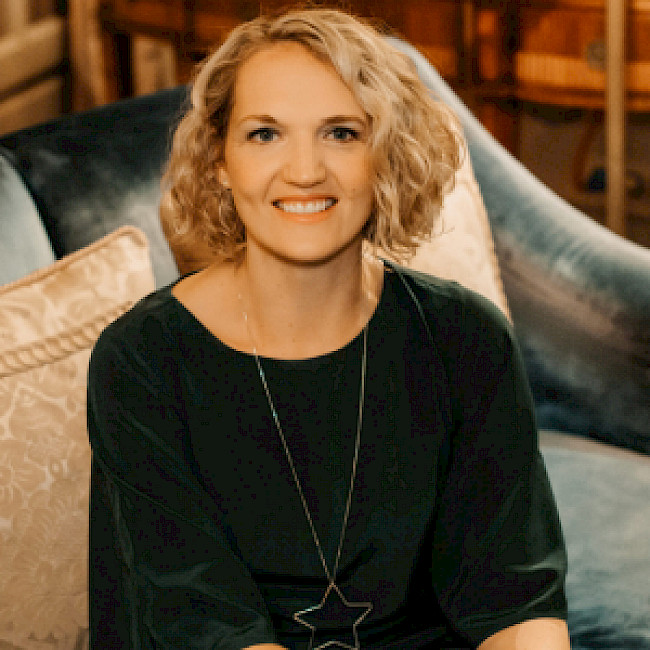 Christina Sternbauer – Krisenintelligent durch die Krise durch dein spirituelles Potential