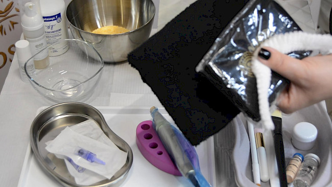 Microneedling - Arbeitsplatz vorbereiten