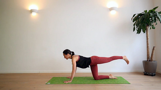 041: Yoga-Workout "Fit in den Frühling" - Beine