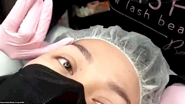 Asiatische Wimpern - Auszug Webinar