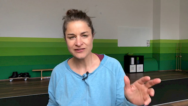 Woche 1 Zusatzaufgabe Krafttraining "sitzend"