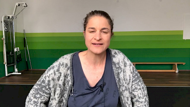 Woche 3 Zusatzaufgabe Krafttraining "sitzend" Einleitung