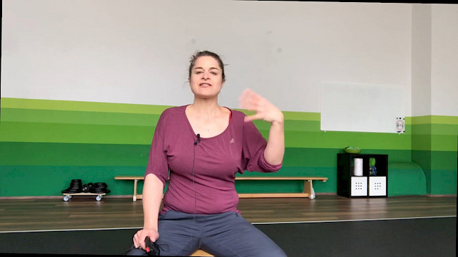 Woche 1 Zusatzaufgabe Krafttraining "sitzend"