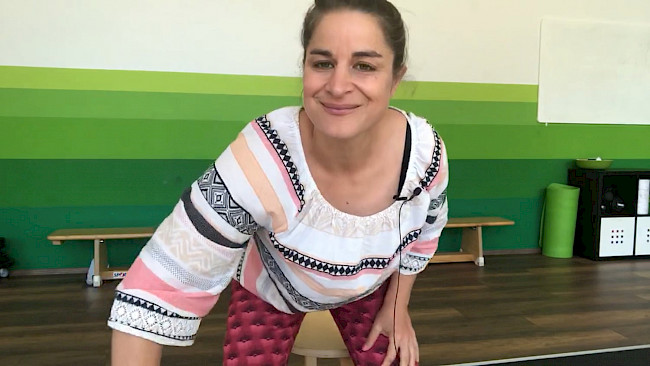 Grundübung Haltung & Beckenboden