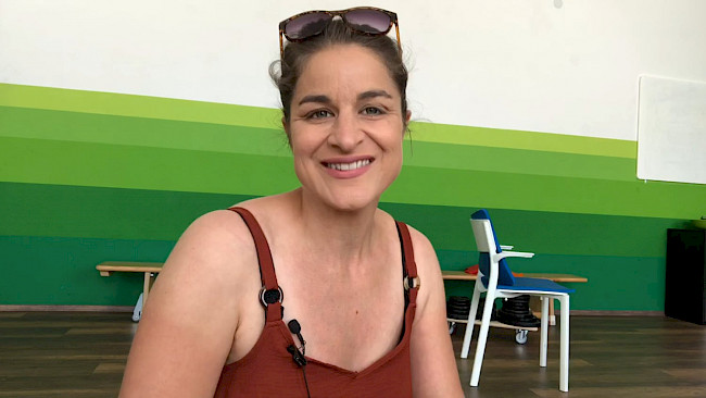 Der halbe Hampelmann