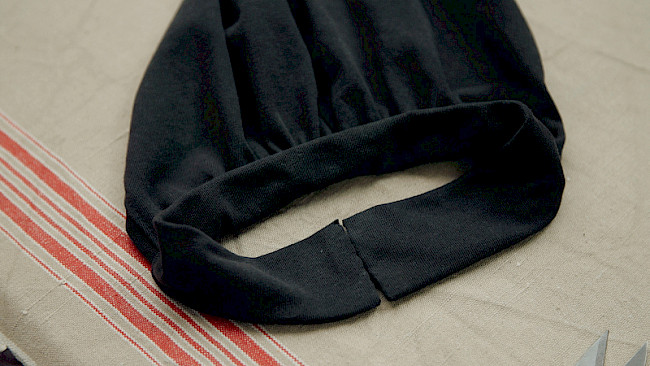 Hakenverschluss fertigstellen