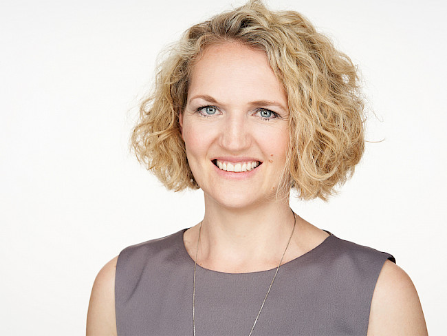 Dr. Christina Sternbauer